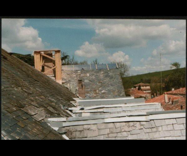 Chantier de tuiles plates – Albi – Les charpentiers du Lauragais