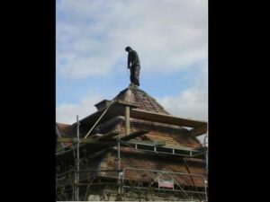 Rénovation toit en tuiles ardoises - Carcassonne- Les charpentiers du Lauragais