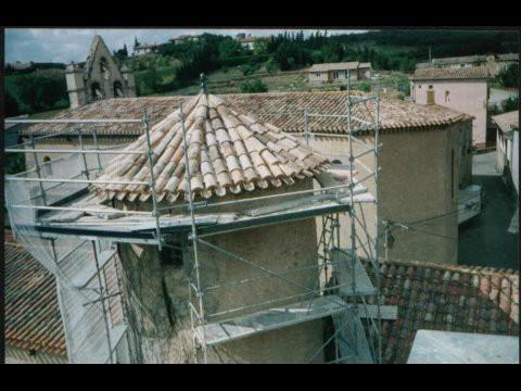 Rénovation tuiles canal – Foix – Les charpentiers du Lauragais